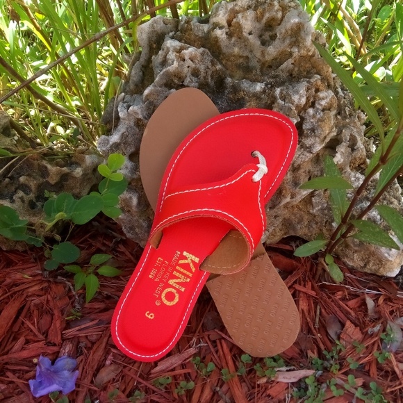 Red Kino Lily Rope Thong Sandals - Picture 4 of 7